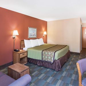 Chambre Lit King-Size avec Accès aux Personnes Handicapées